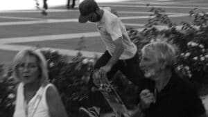 Images extraites de la vidéo Archives Milano