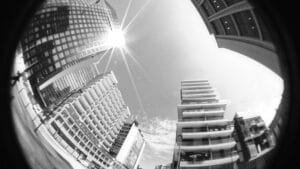 Images extraites de la vidéo Archives Milano