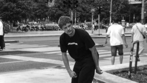 Images extraites de la vidéo Archives Milano